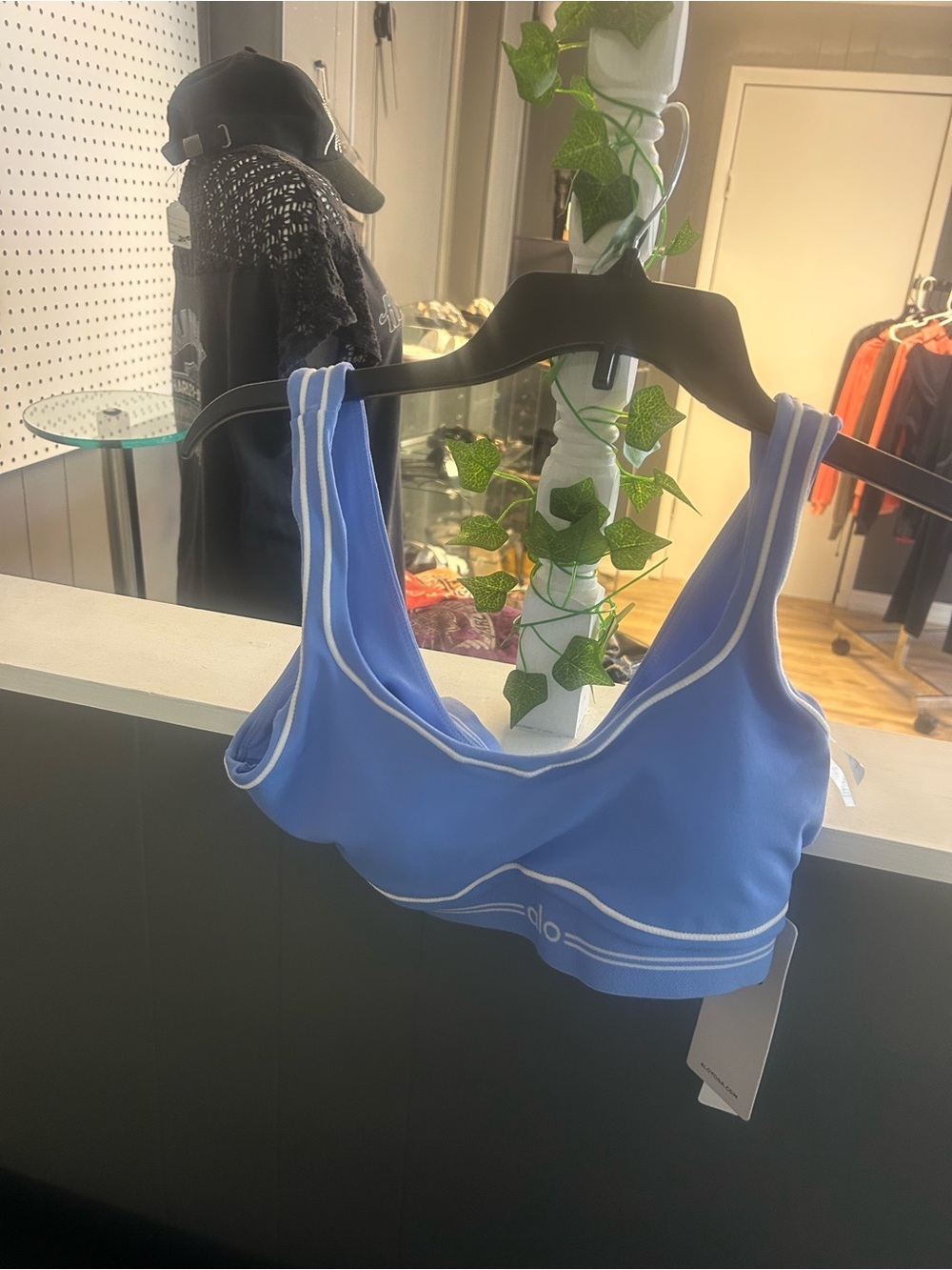 ALO Yoga Periwinkle Sports Bra with White Piping - Picture 3 of 5